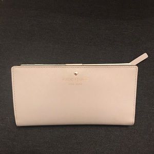 Kate Spade Wallet - MIKAS POND STACY